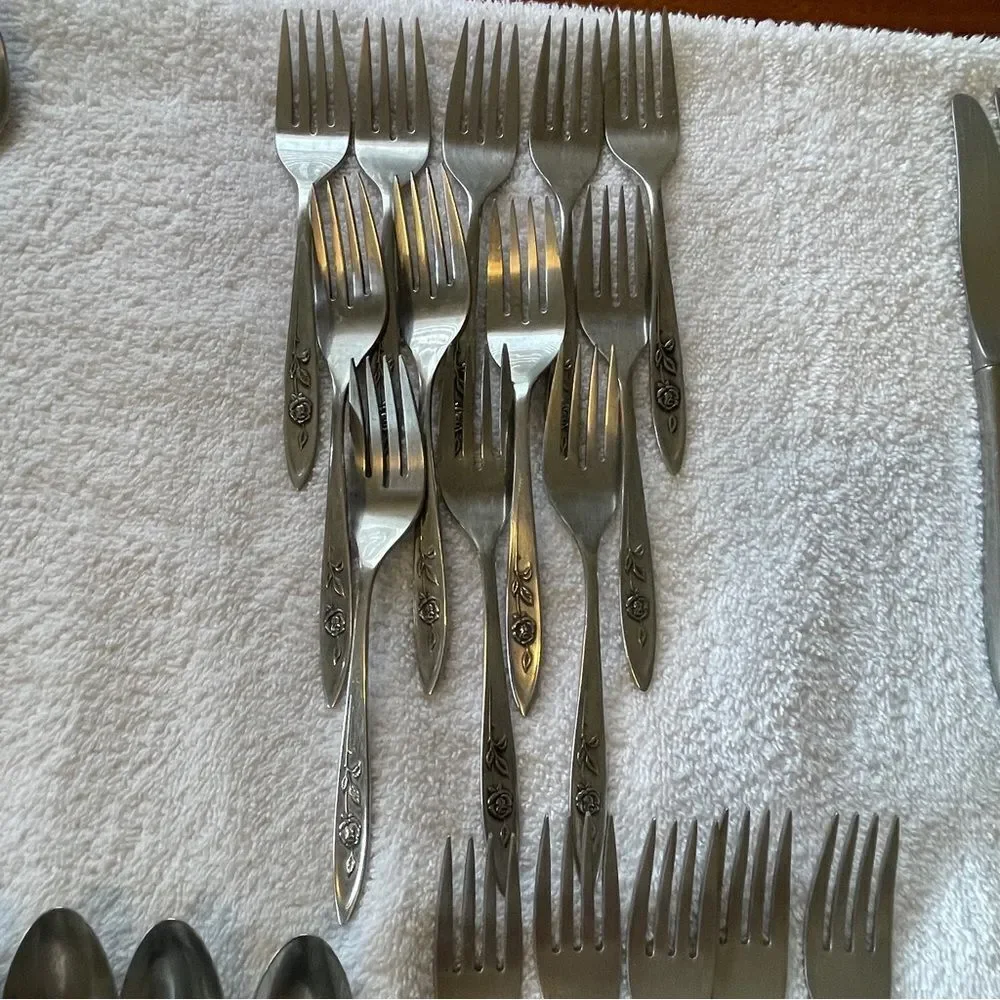 Vintage Oneida Community Stainless My Rose Collection Serving and Flatware